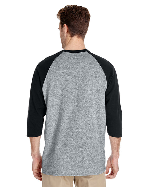 Gildan 3/4-Raglan Sleeve T-Shirt